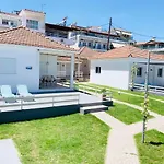 Seaside 3*