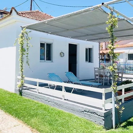 Seaside Ξενοδοχείο με διαμερίσματα 3*