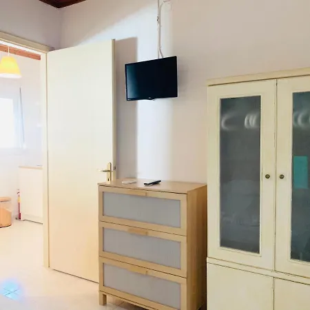 Seaside Aparthotel Petalidi